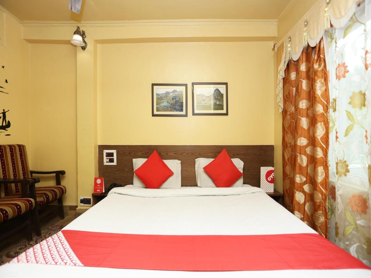 Oyo 4529 Hotel Star Of Kashmir ศรีนาการ์ ภายนอก รูปภาพ